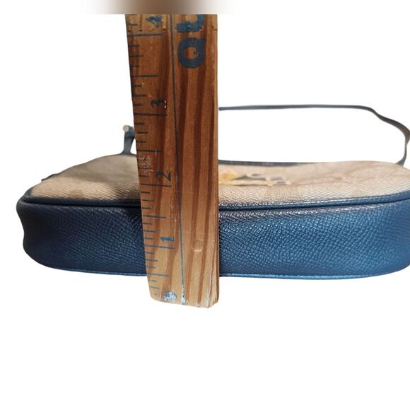 Coach Crossbody Pouch In Signature Canvas Coach Radial Rainbow Navy Leather NWOT - Picture 16 of 16